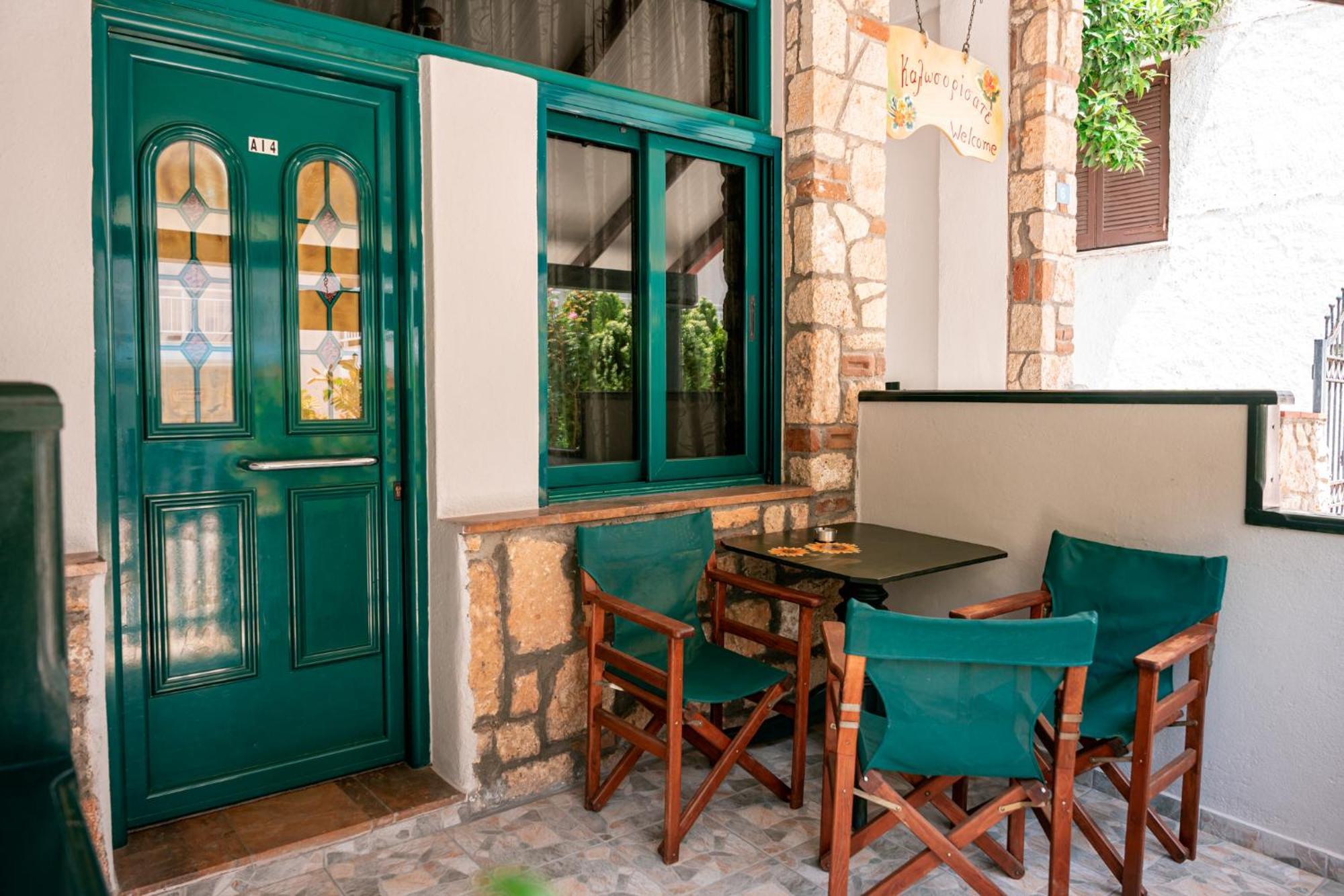Aparthotel Sante Kallithea  Exterior foto
