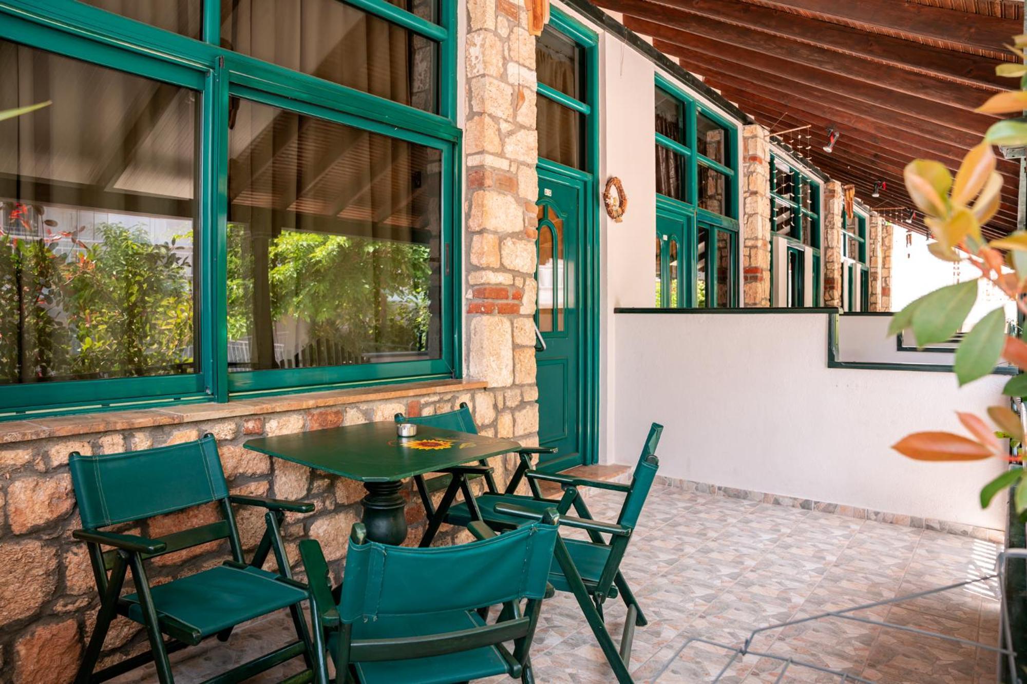 Aparthotel Sante Kallithea  Exterior foto