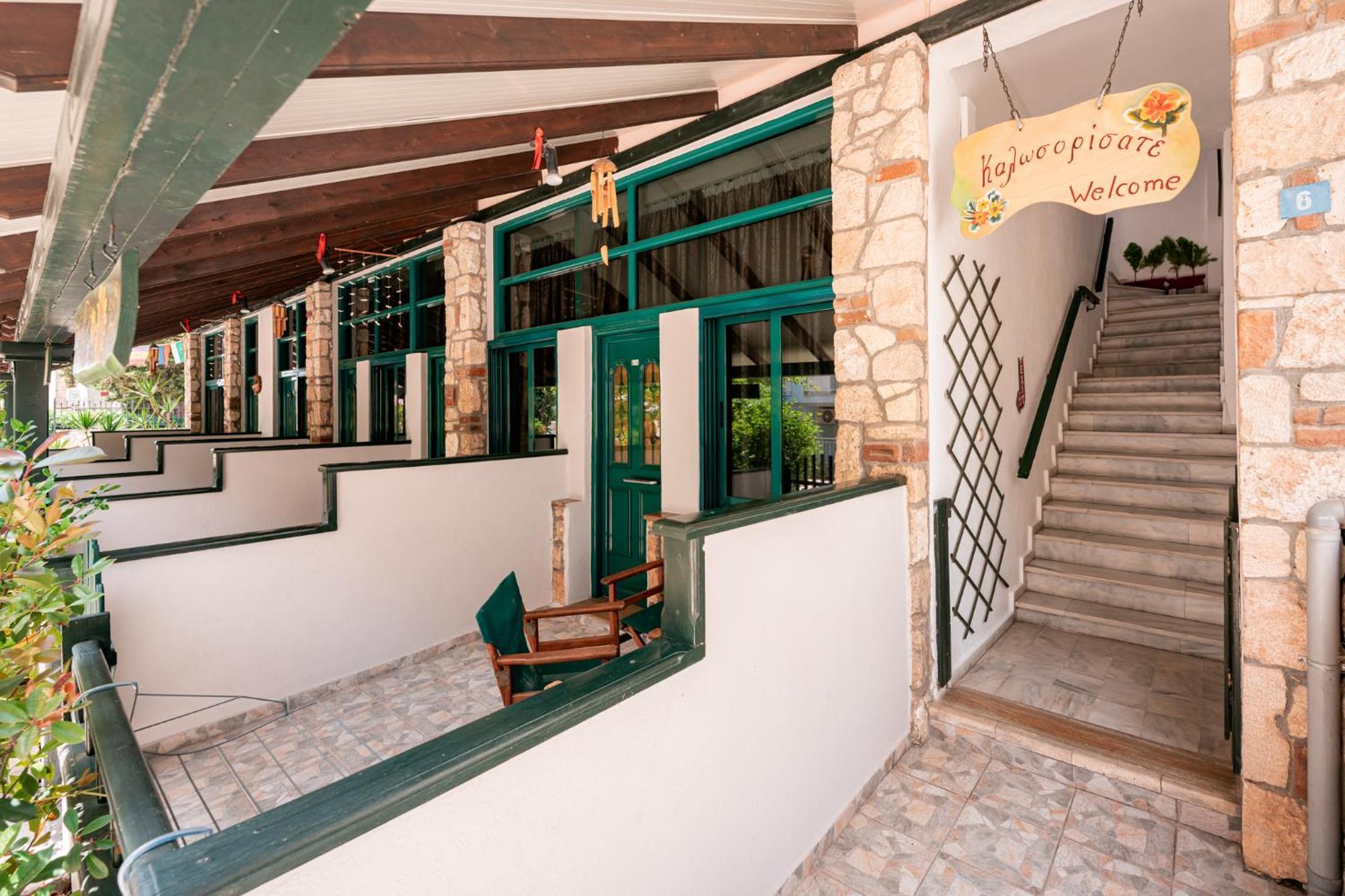 Aparthotel Sante Kallithea  Exterior foto